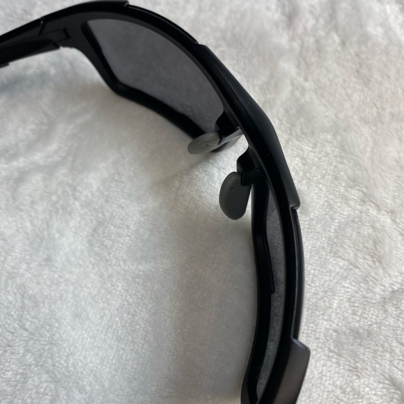 Hulislem Men’s Sunglasses - Picture 11 of 12